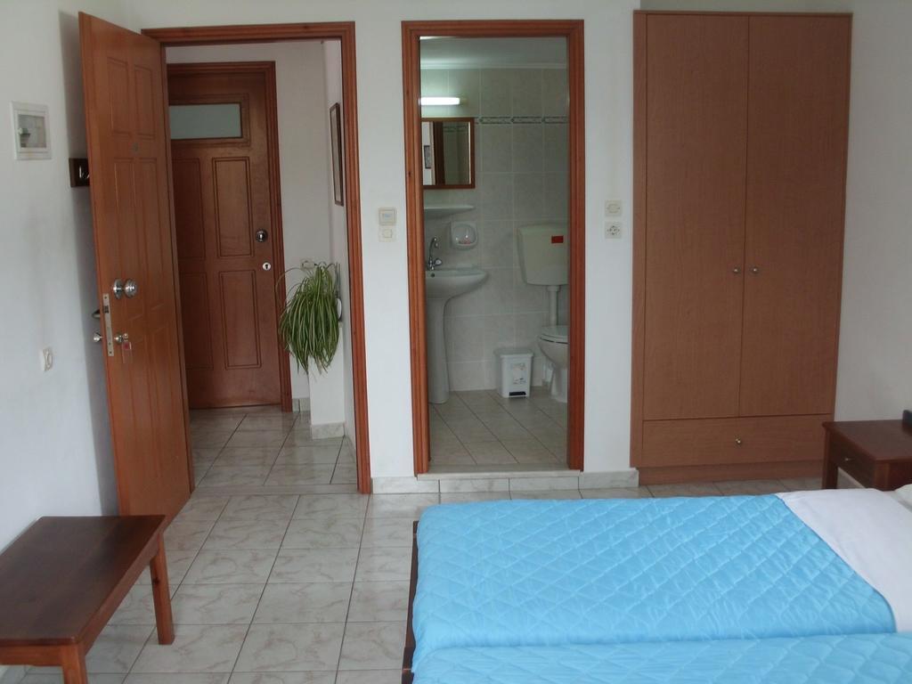 Anthea Apartments Paleóchora Extérieur photo